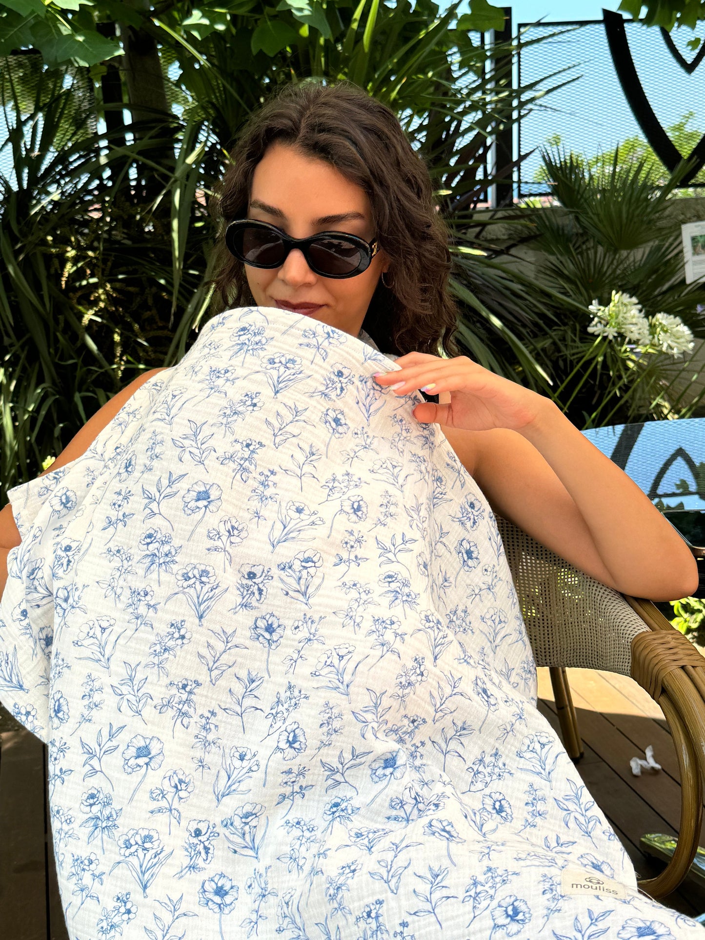 Nursing Cover for Baby Breastfeeding & Pumping, Muslin Double Gauze Cotton, Breast Feeding Apron Shawl Breathable Wire
