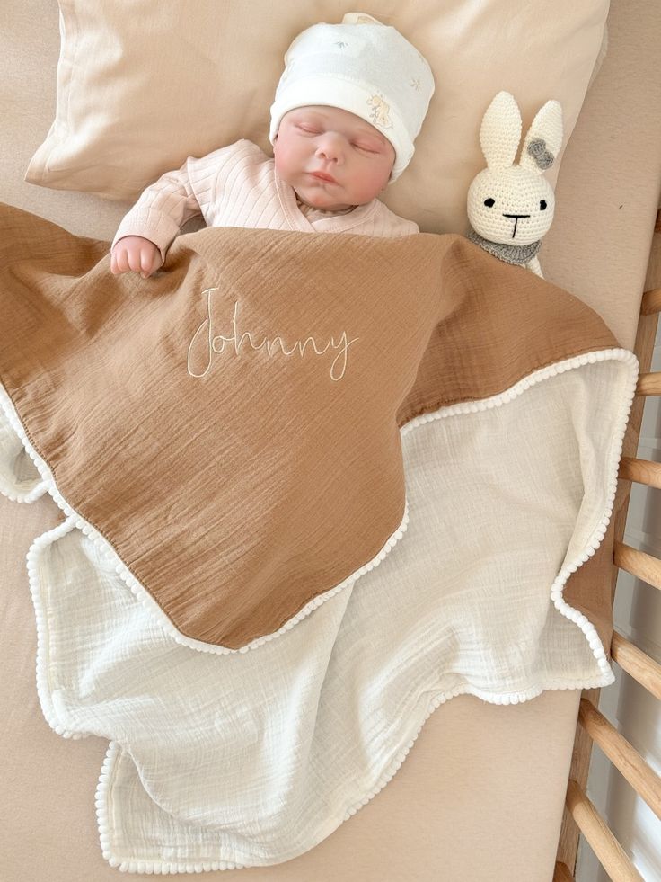 photo session for newborn personalized blanket prop Mouliss