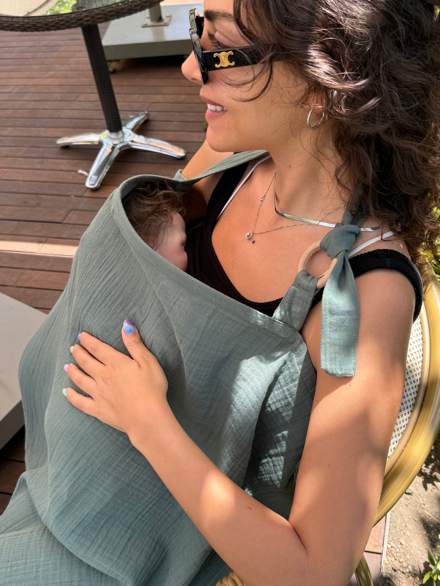 Nursing Cover for Baby Breastfeeding & Pumping, Muslin Double Gauze Cotton, Breast Feeding Apron Shawl Breathable Wire