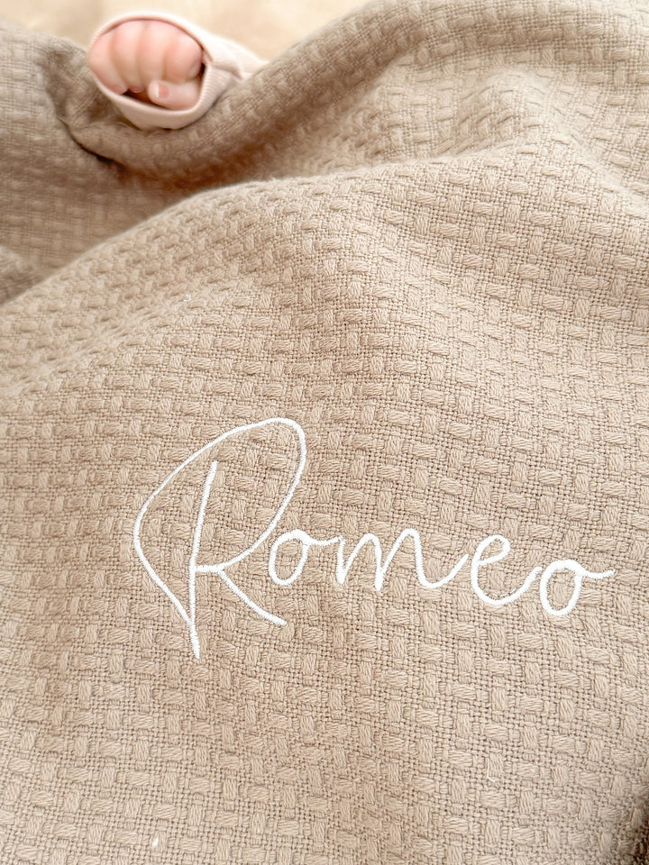 {{product_type}} for baby, soft and breathable cotton, perfect newborn and baby shower gift