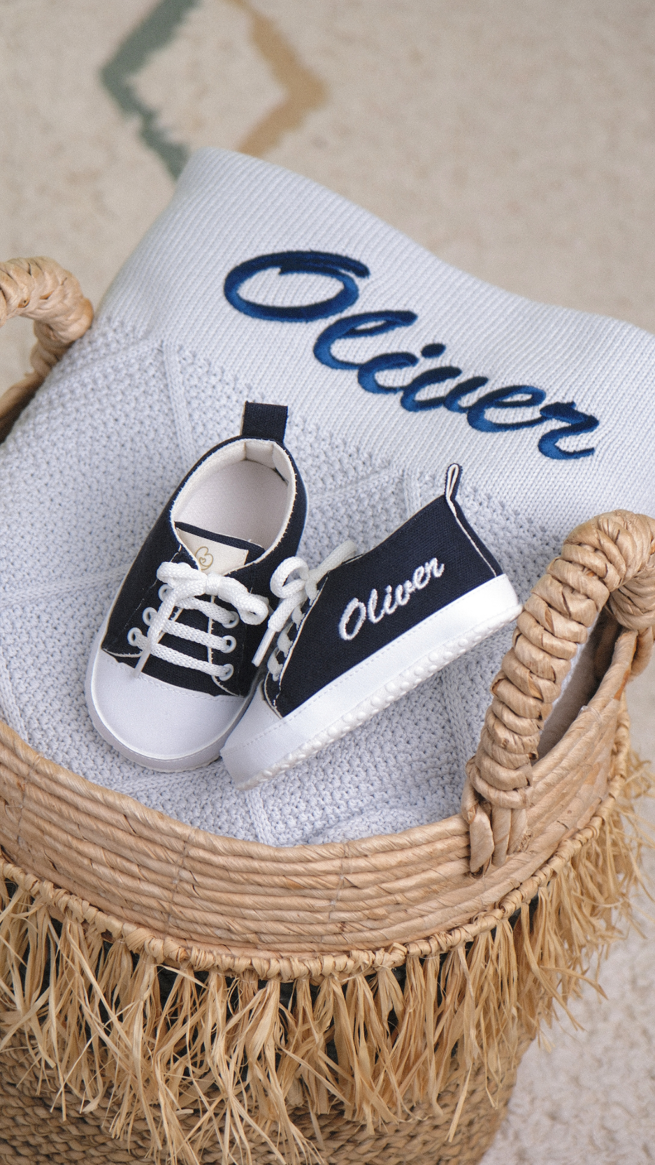 Mouliss Dark Blue personalized baby gift set — styling photo 4