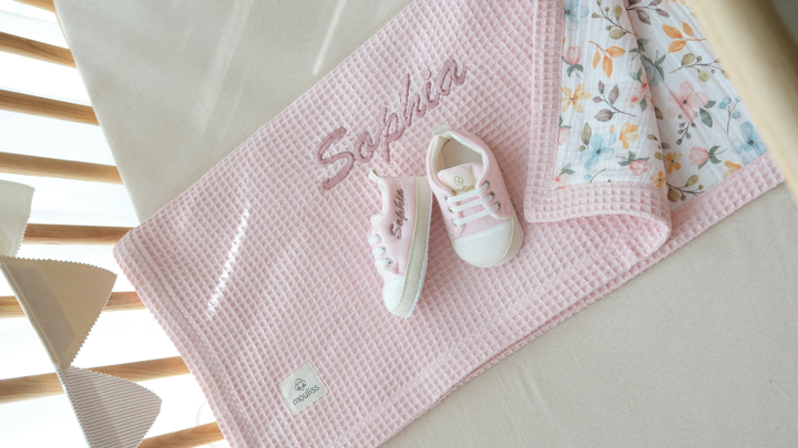 Mouliss Pink personalized baby gift set — styling photo 5