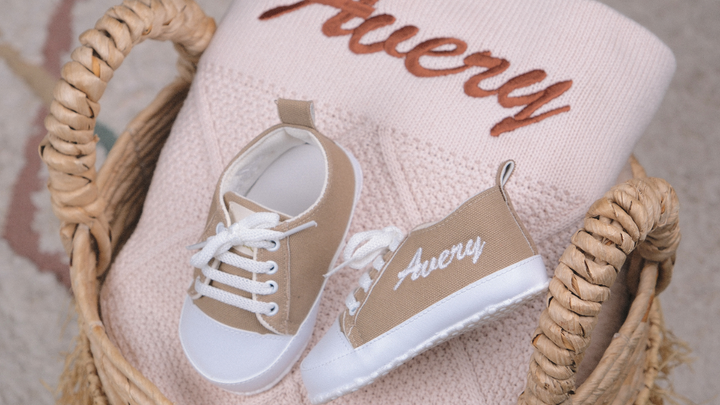 Mouliss Cream personalized baby gift set — styling photo 3
