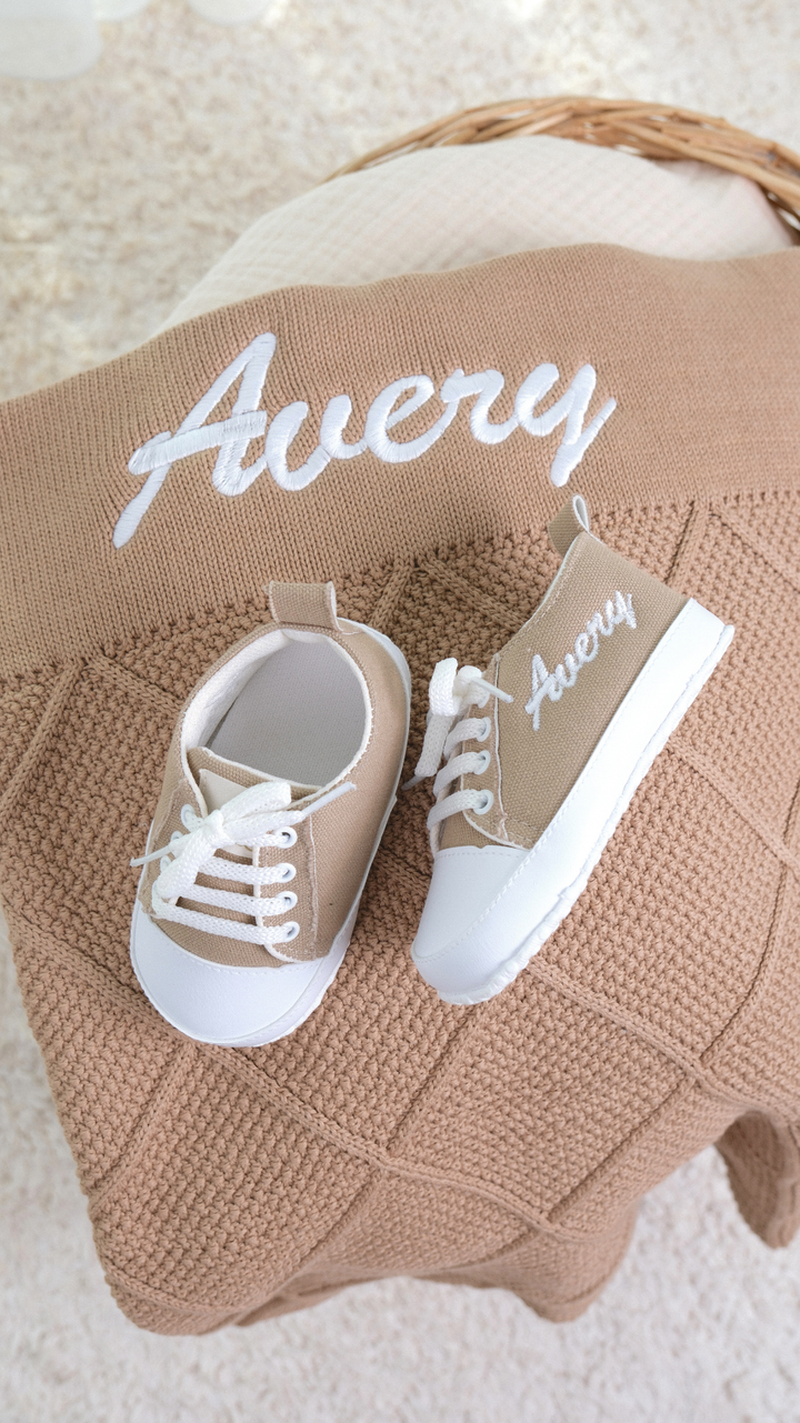 Mouliss Brown personalized baby gift set — styling photo 2