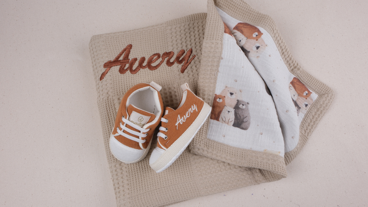 Mouliss Terracotta muslin personalized baby shoes — styling photo 4