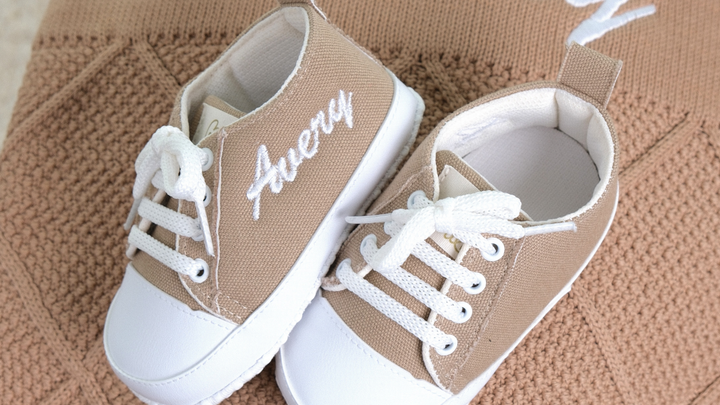 Mouliss Beige muslin personalized baby shoes — styling photo 5