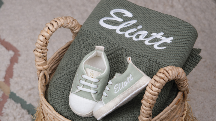 Mouliss Green personalized baby gift set — styling photo 1