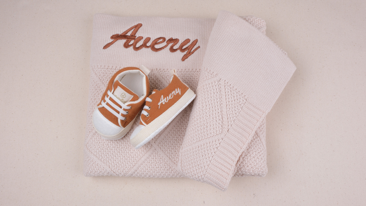 Mouliss Cream personalized baby gift set — styling photo 1