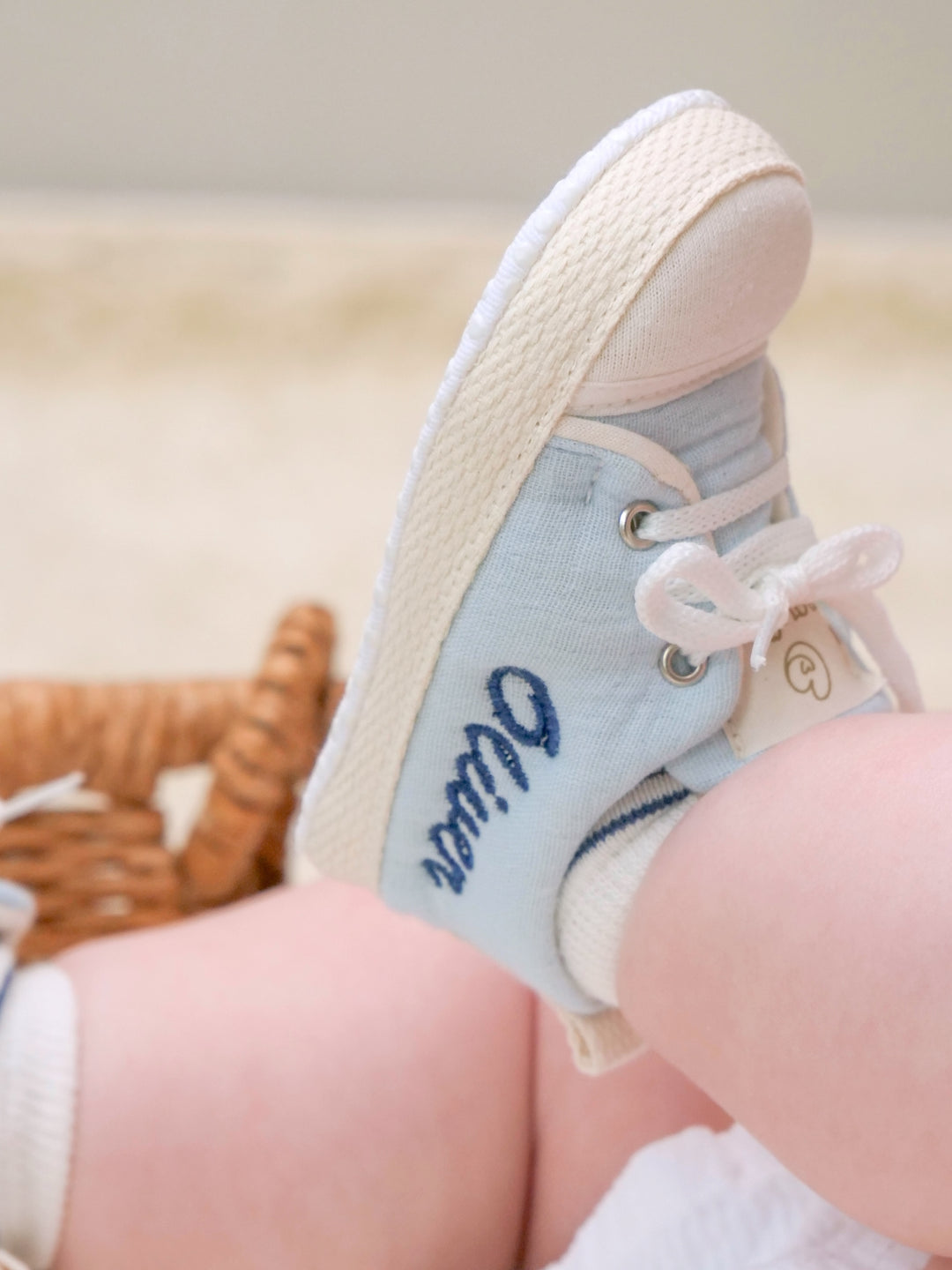 Mouliss personalized blue baby shoes with embroidered name, baby booties