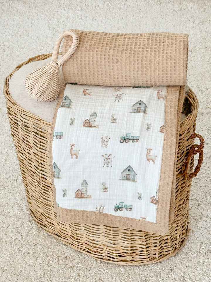 {{product_type}} for baby, soft and breathable cotton, perfect newborn and baby shower gift